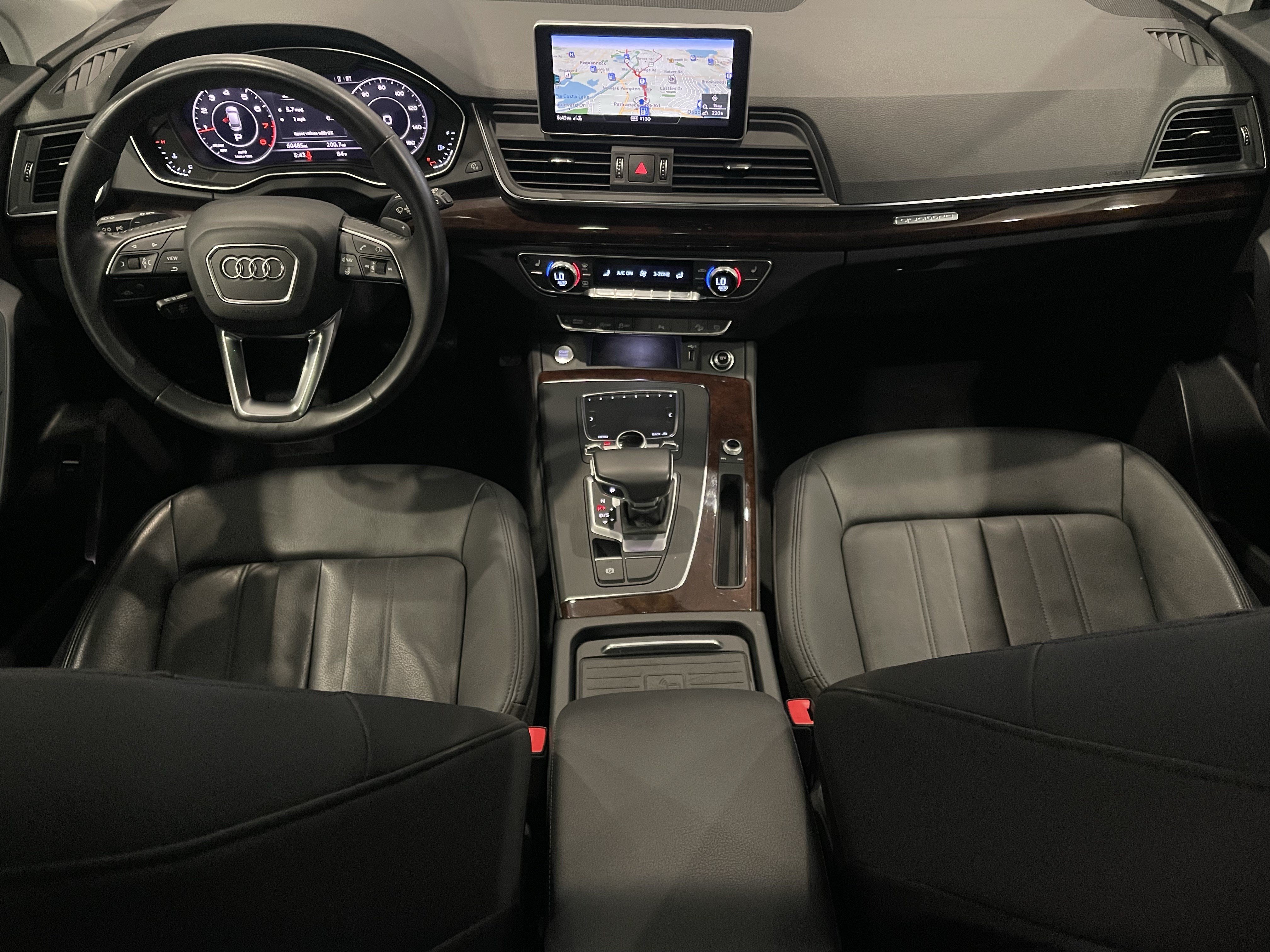 Used 2019 Audi Q5 2.0T Premium Plus w/ Premium Plus Package AWD/4WD image 16