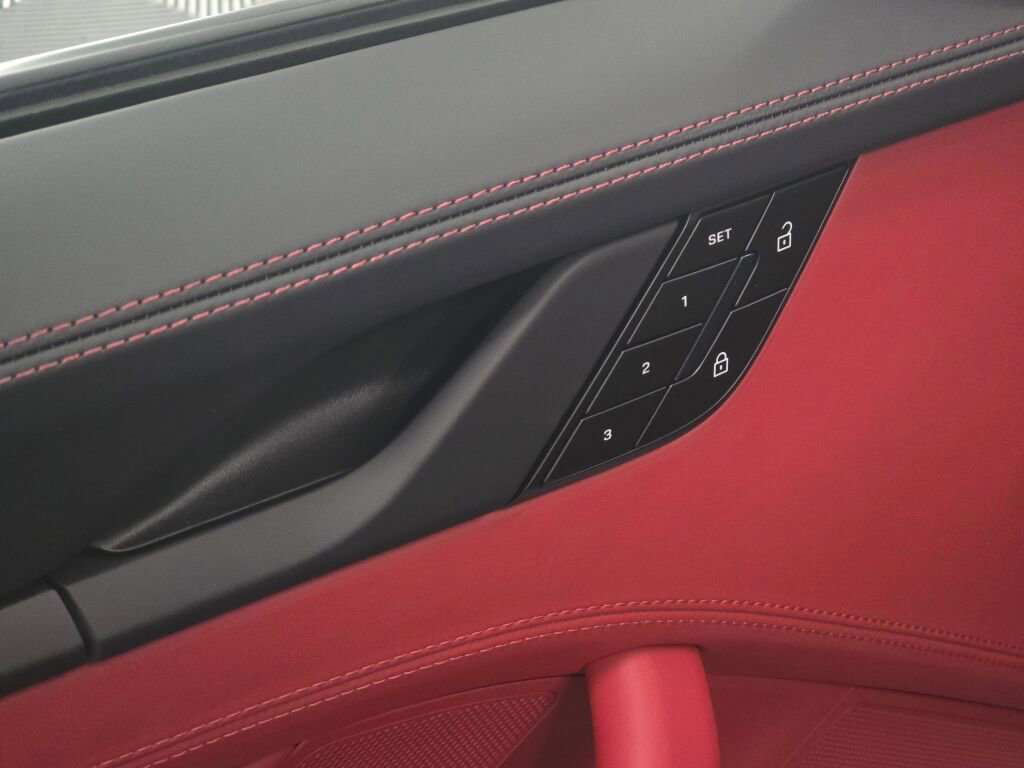 New 2026 Porsche 911 Carrera 4S image 34