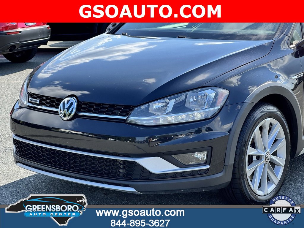 Used 2018 Volkswagen Golf Alltrack SE image 32