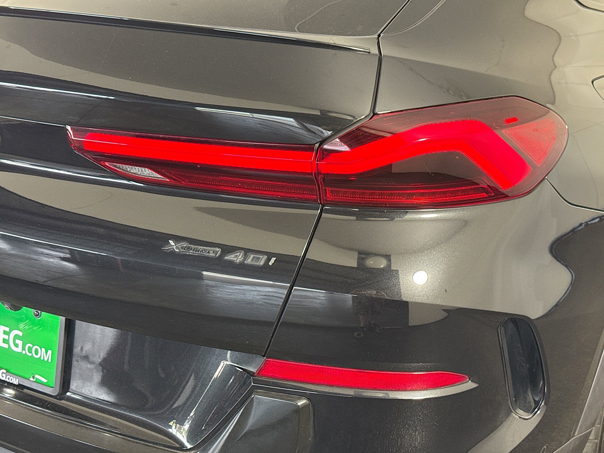 Used 2022 BMW X6 xDrive40i w/ Premium Package image 34