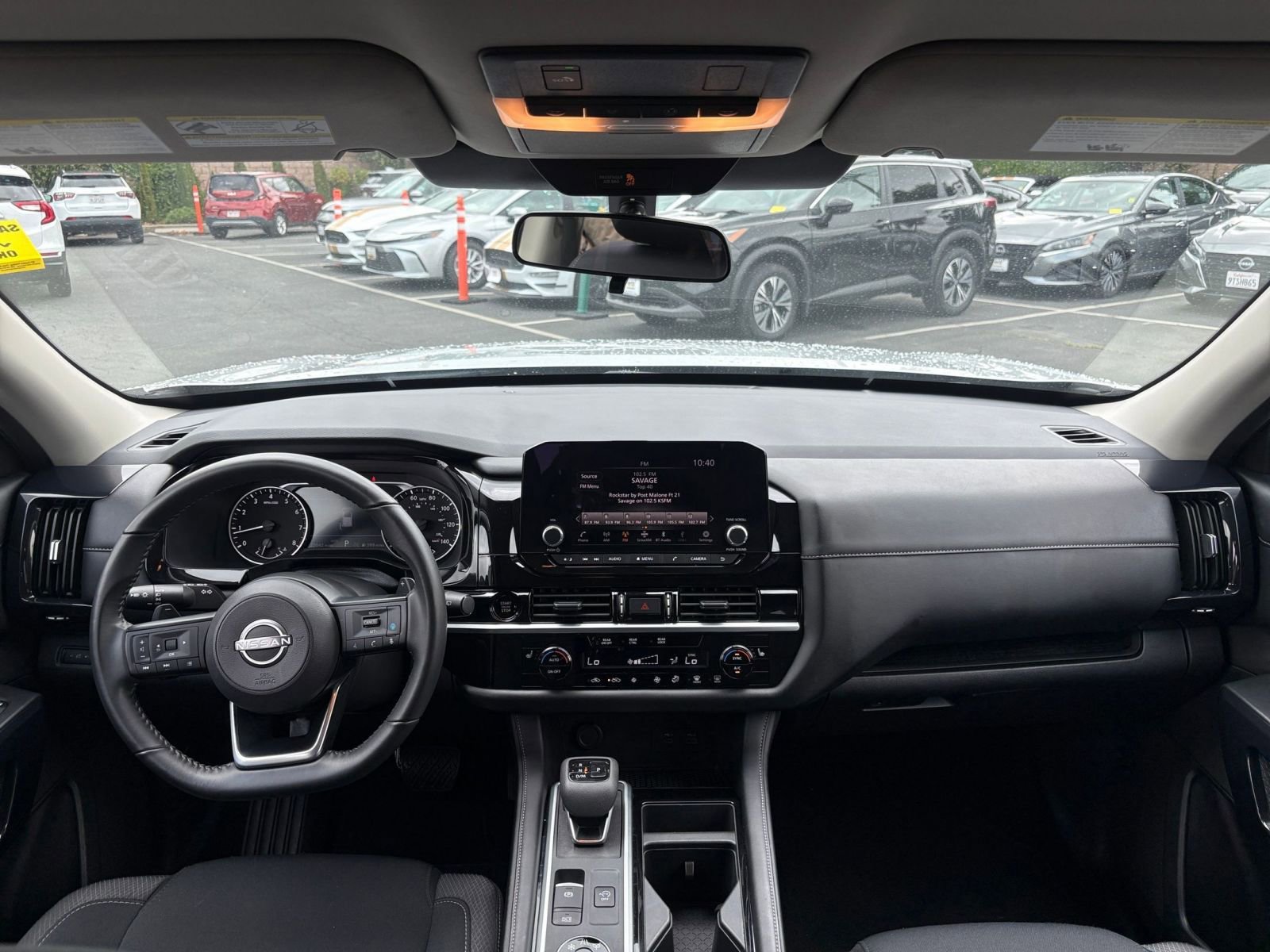 Used 2025 Nissan Pathfinder SV AWD/4WD image 36
