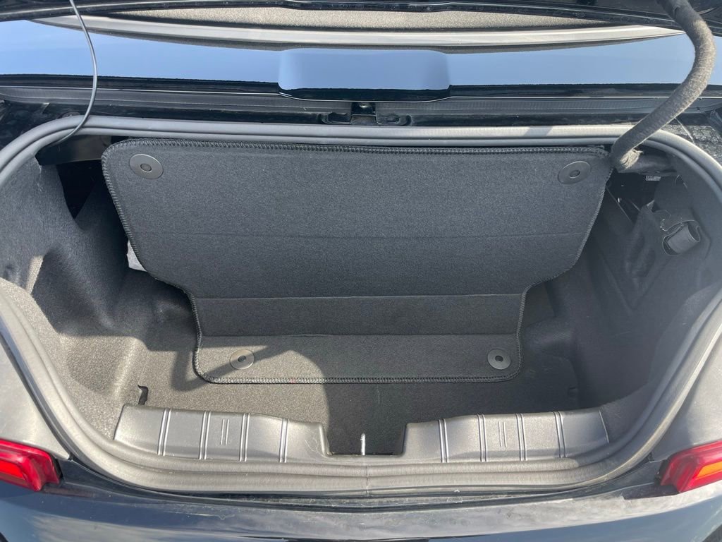Used 2017 Chevrolet Camaro SS RWD image 31