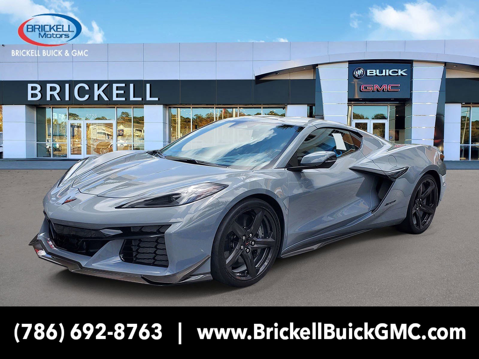 Used 2024 Chevrolet Corvette Z06 w/ Z07 Performance Package RWD image 1