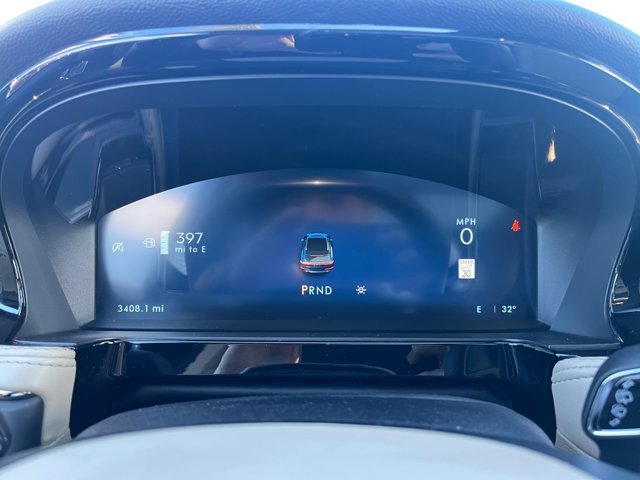 Used 2025 Lincoln Corsair Reserve image 29