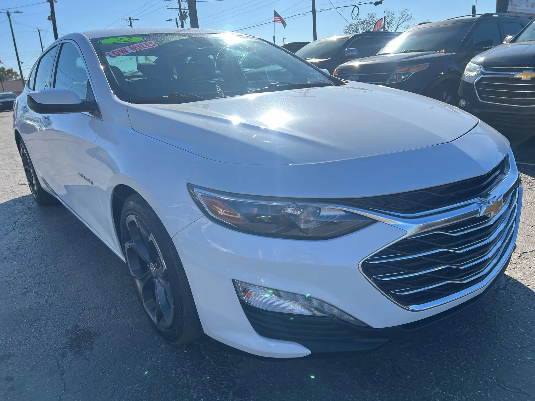 Used 2022 Chevrolet Malibu LT image 4