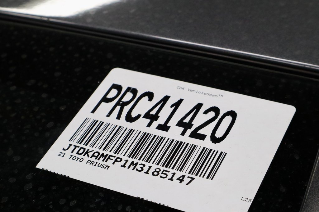 Used 2021 Toyota Prius Prime LE image 33