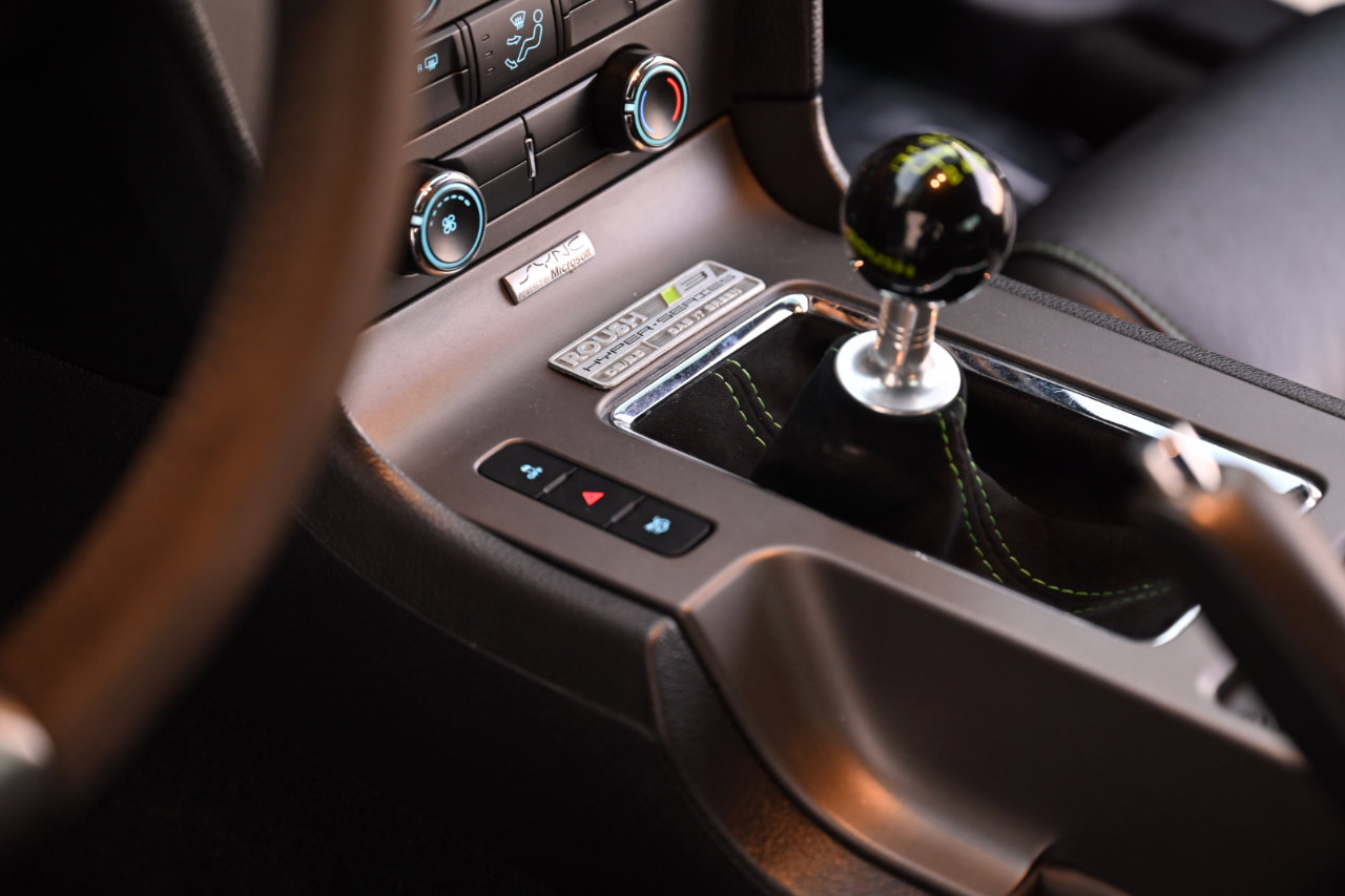 Used 2012 Ford Mustang GT Premium w/ HID Headlamps & Security Pkg image 22