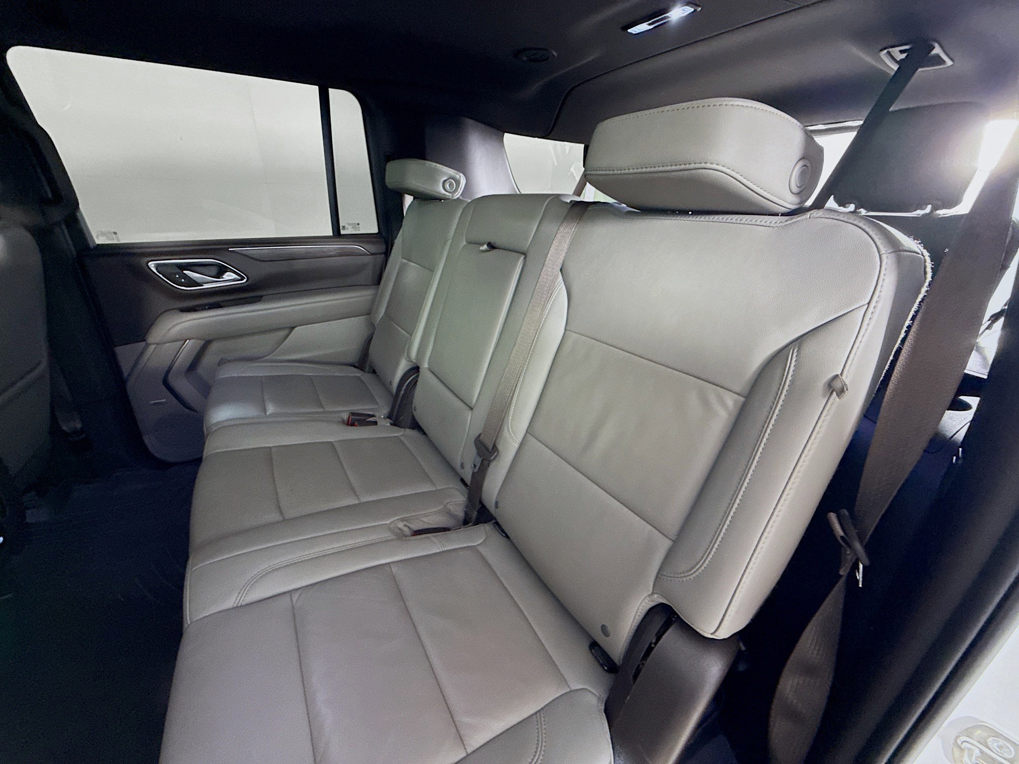 Used 2022 Chevrolet Suburban Z71 w/ Z71 Off-Road Package image 29