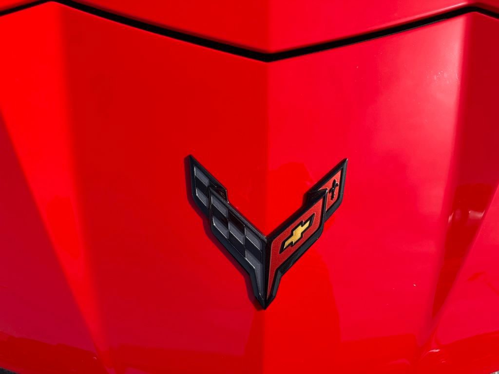 Used 2021 Chevrolet Corvette Stingray Preferred Cpe w/ Z51 Performance Package RWD image 6