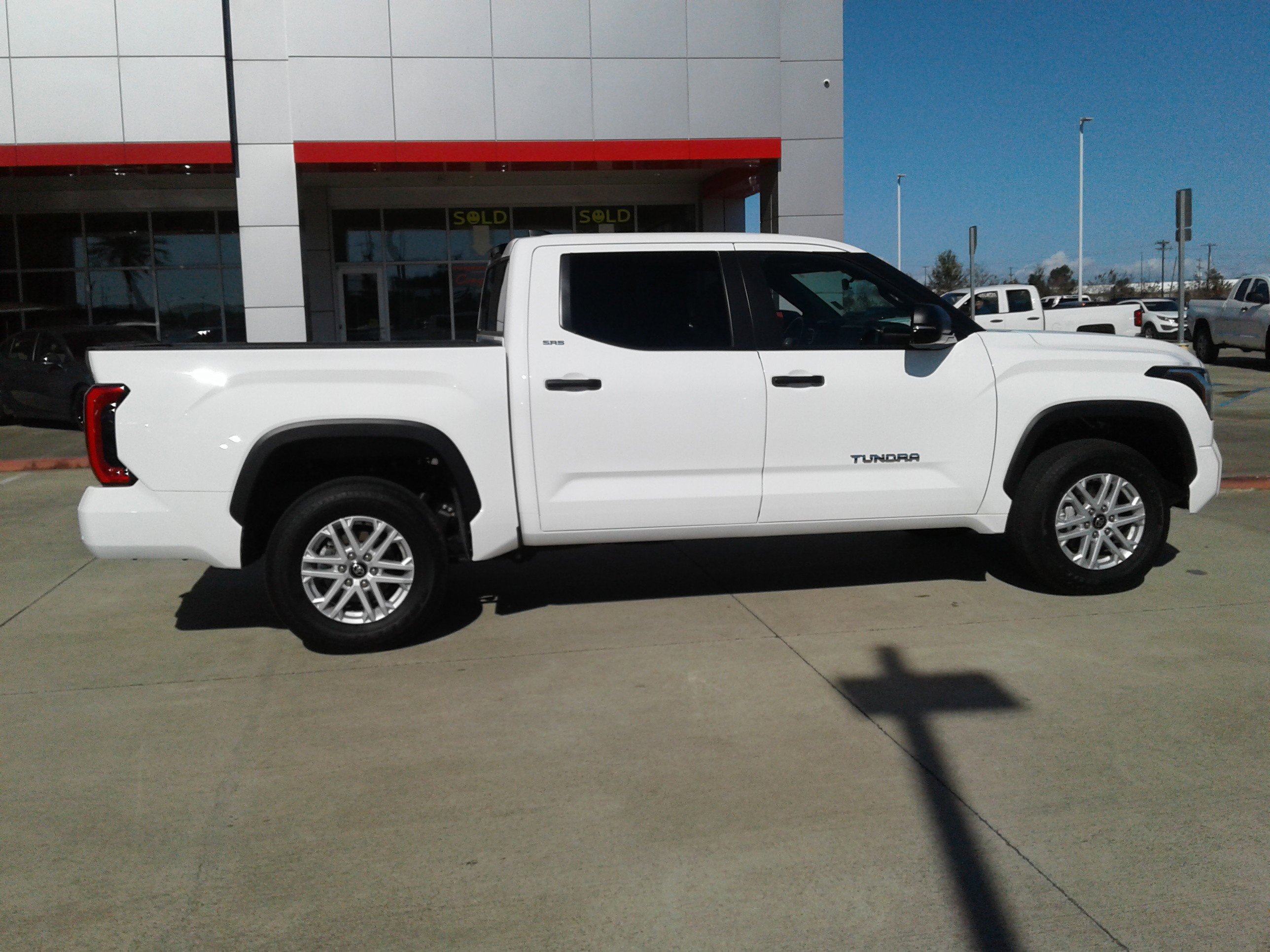 Used 2025 Toyota Tundra SR5 w/ SR5 Convenience Package image 8