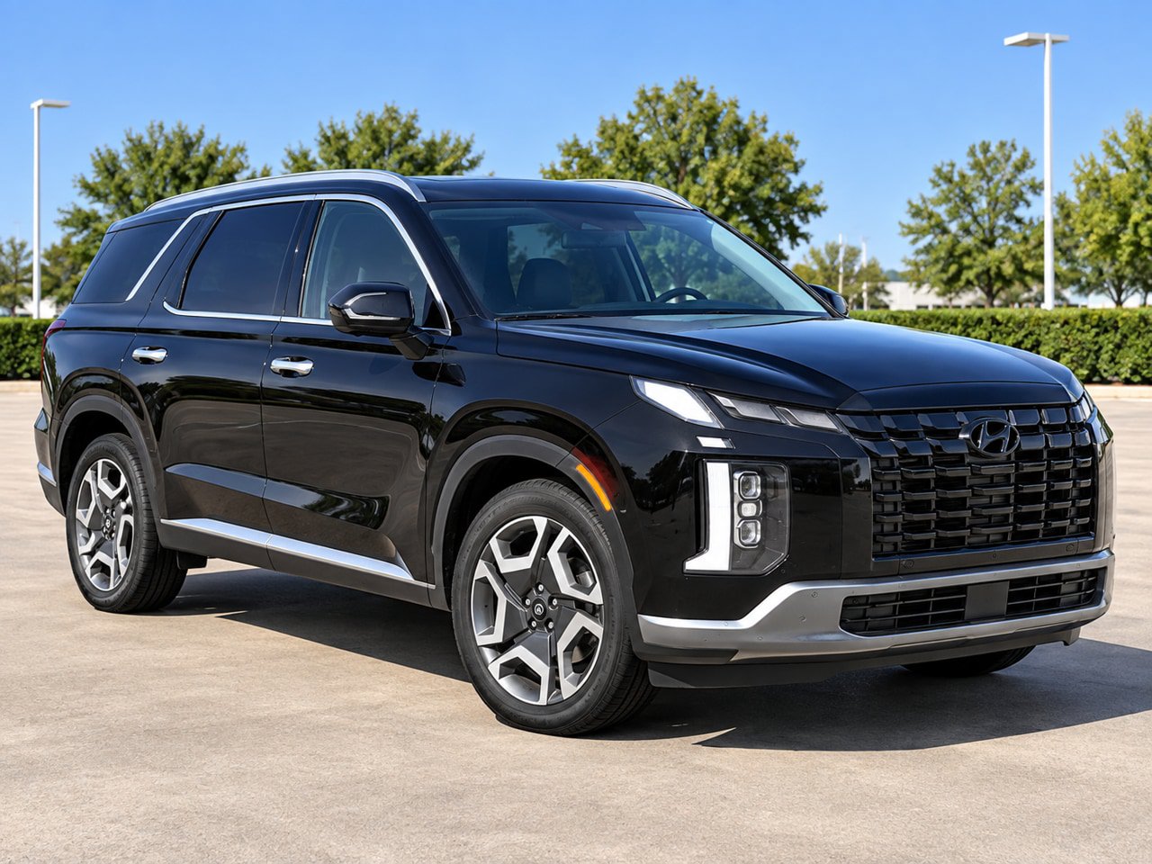 Used 2025 Hyundai Palisade SEL FWD image 1