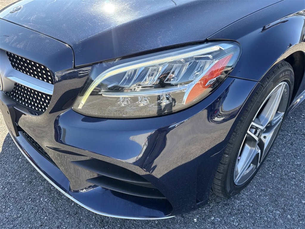 Used 2020 Mercedes-Benz C 300 4MATIC Sedan image 2
