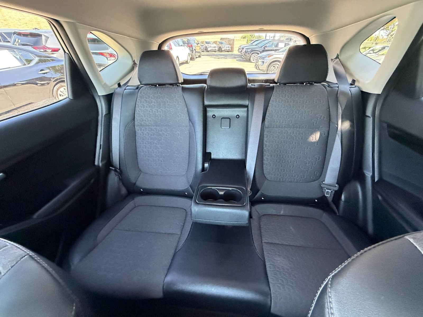 Used 2025 Kia Seltos S FWD image 39