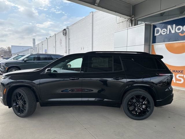 New 2026 Chevrolet Traverse RS w/ LPO, Floor Liner Package AWD/4WD image 8