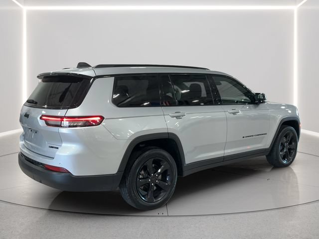Used 2025 Jeep Grand Cherokee L Limited w/ Black Appearance Package AWD/4WD image 6
