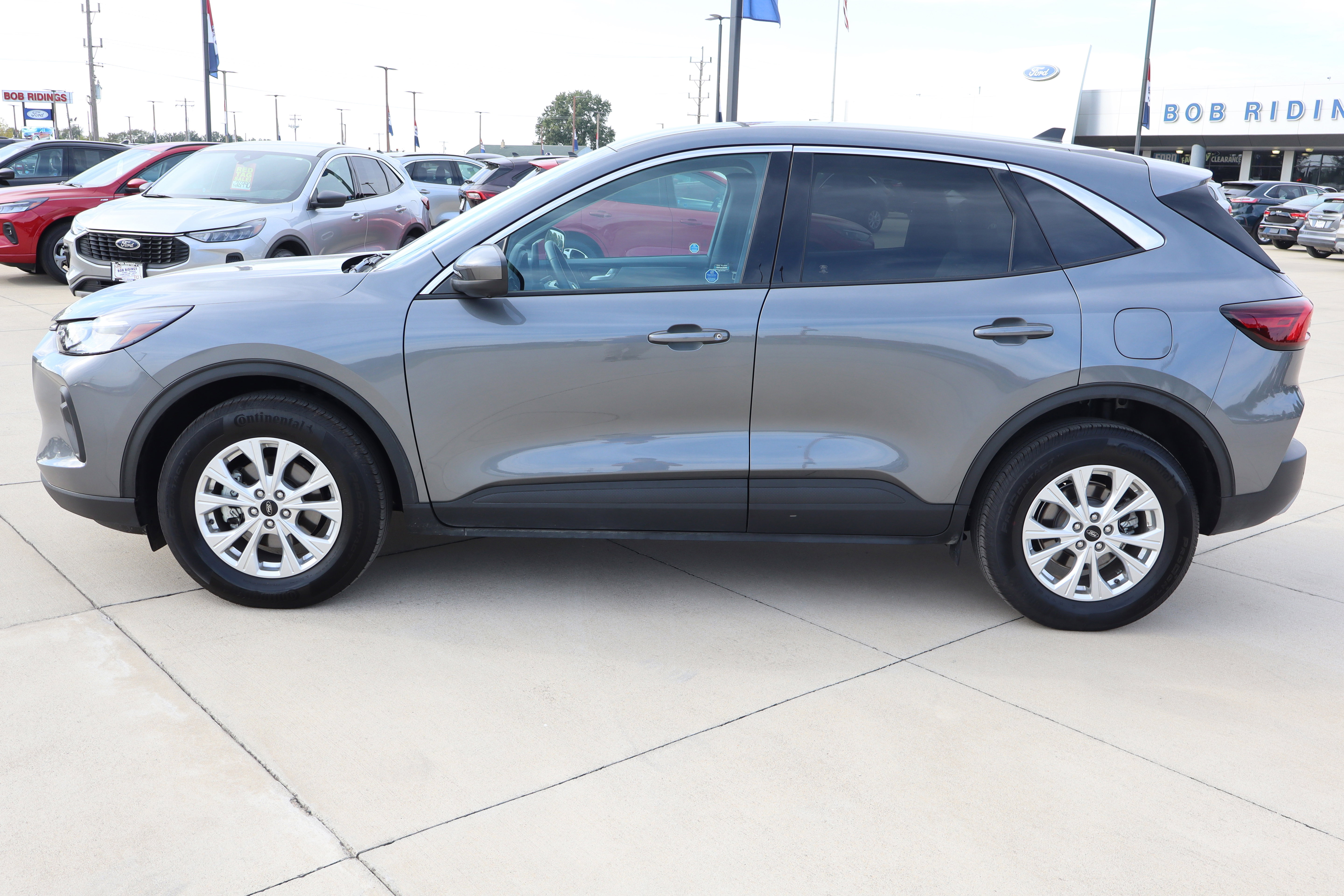 Used 2023 Ford Escape Active w/ Tech Pack #2 image 9