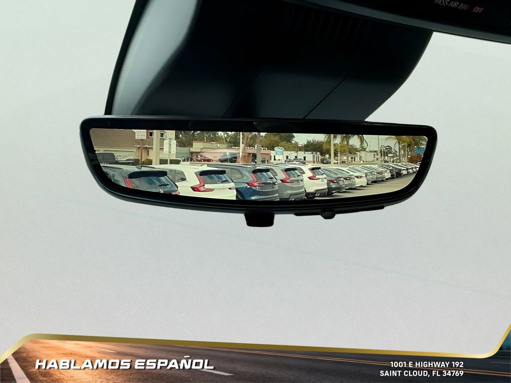 Used 2024 GMC Sierra 1500 AT4 w/ Technology Package image 42