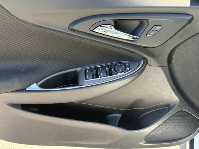 Used 2021 Chevrolet Malibu RS FWD image 10