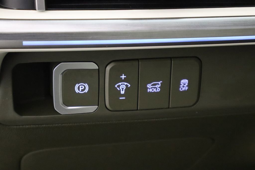 Used 2025 Hyundai Santa Fe Calligraphy AWD/4WD image 23