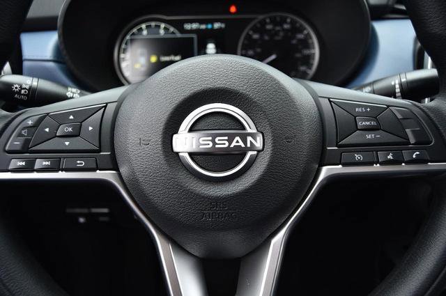 New 2025 Nissan Versa SV image 17