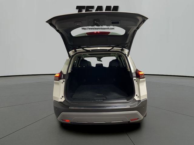 Used 2021 Nissan Rogue SV w/ Premium Package AWD/4WD image 6