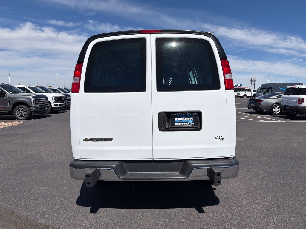 Used 2025 Chevrolet Express 2500 w/ Driver Convenience Package RWD image 4