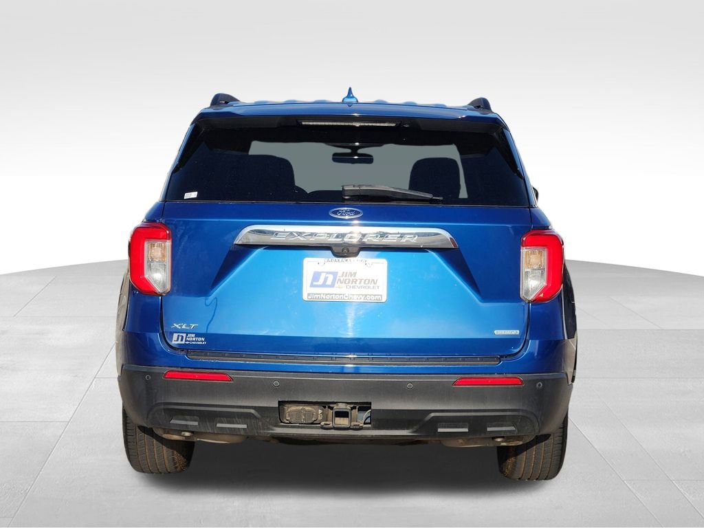 Used 2020 Ford Explorer XLT image 7