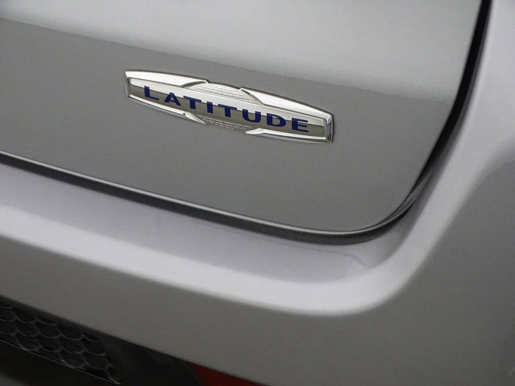 Used 2022 Jeep Compass Latitude w/ Convenience Group image 44