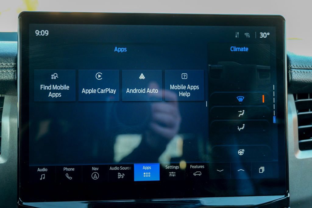 Used 2024 Ford Expedition XLT image 51