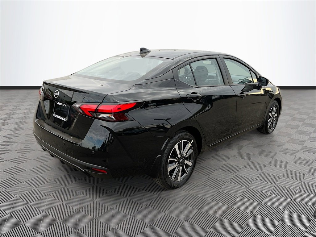 New 2025 Nissan Versa SV image 7