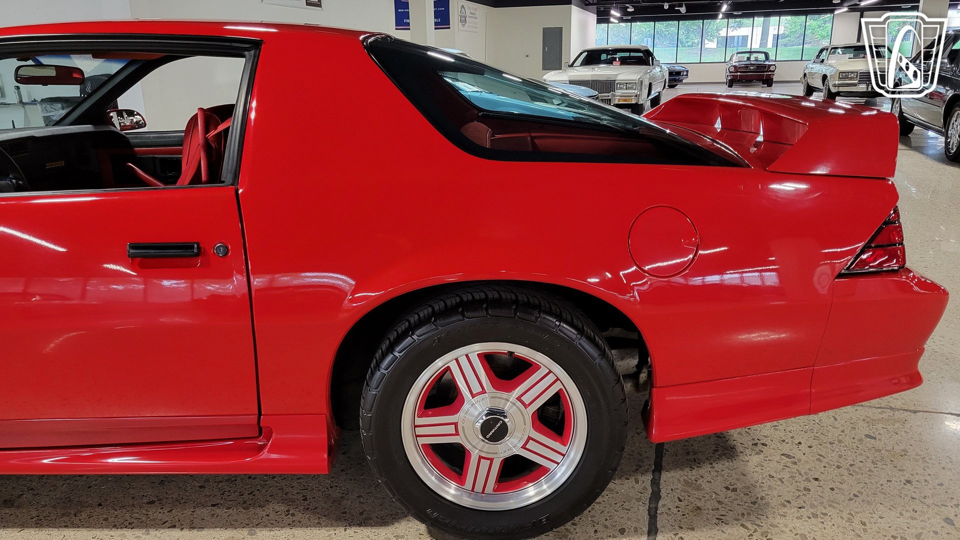 Used 1991 Chevrolet Camaro Z28 RWD image 29