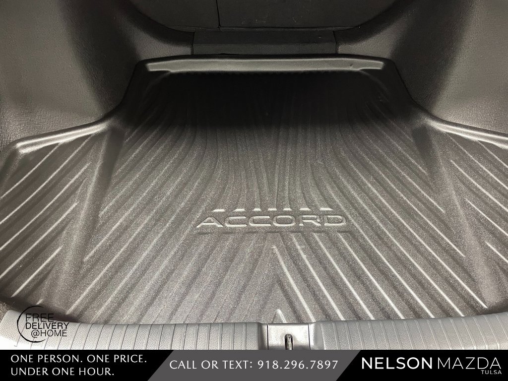 Used 2024 Honda Accord Touring image 39