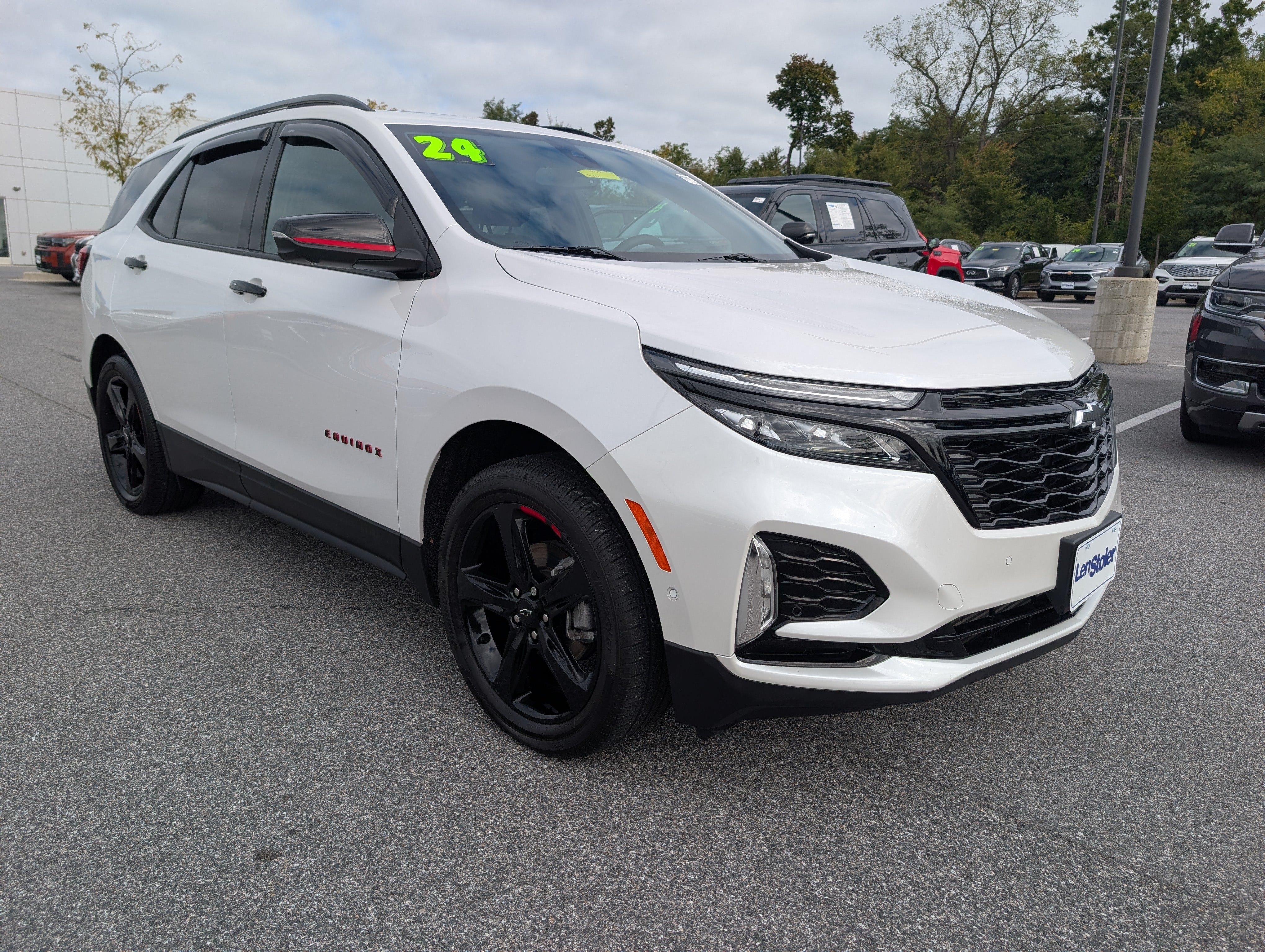 Used 2024 Chevrolet Equinox Premier AWD/4WD image 7