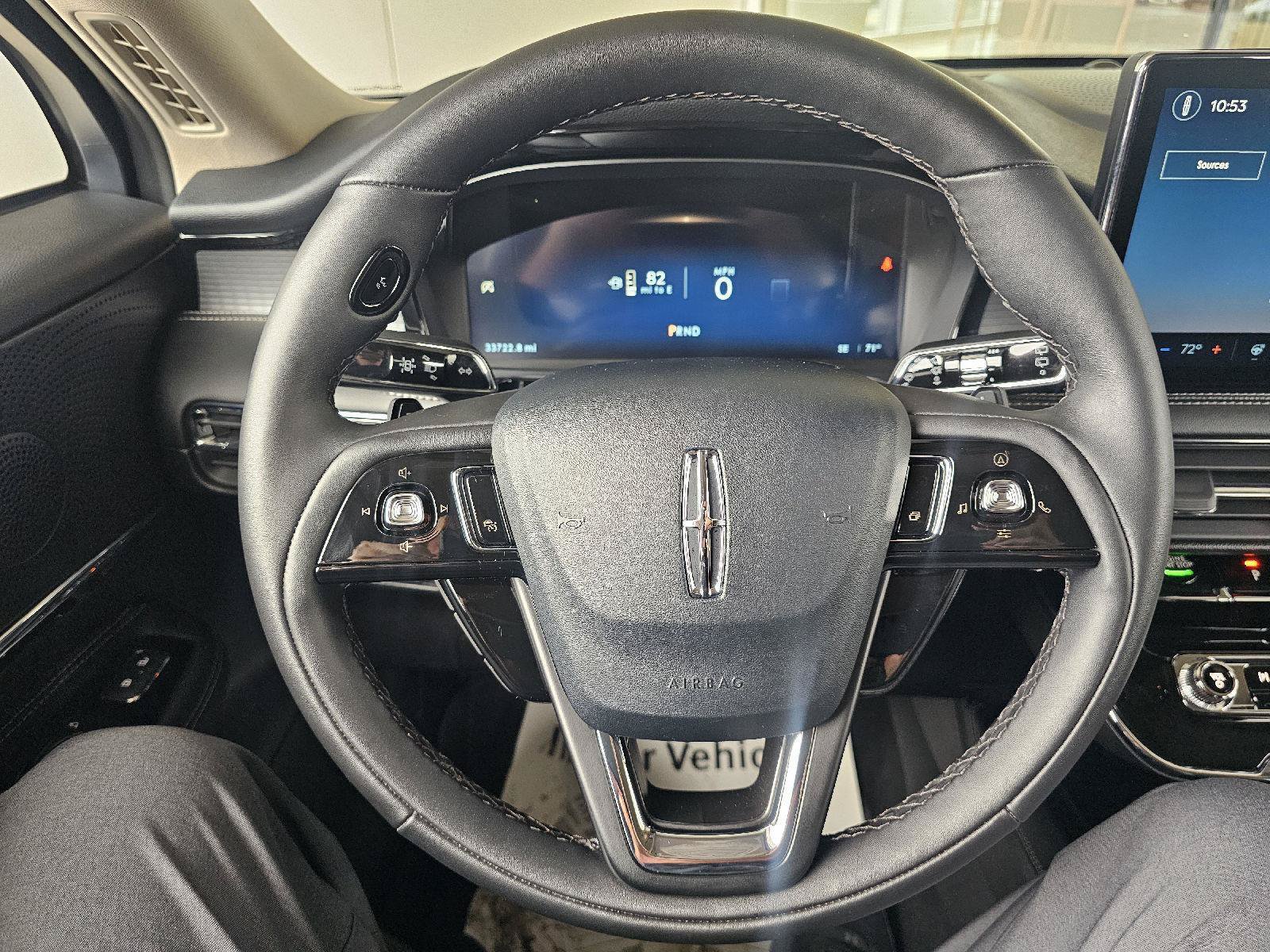 Used 2025 Lincoln Corsair AWD w/ Equipment Group 101A image 20