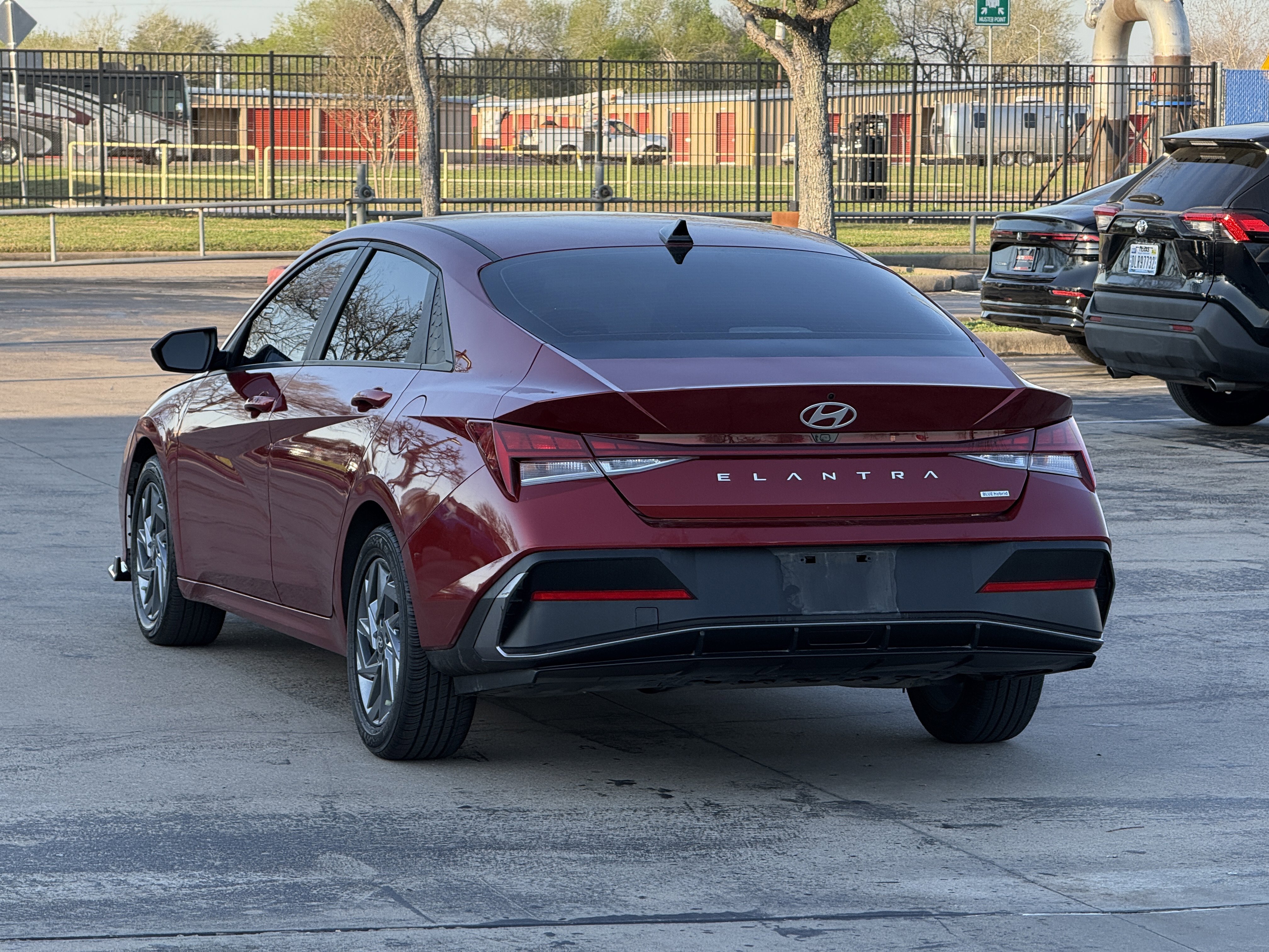 Used 2024 Hyundai Elantra Blue FWD image 10