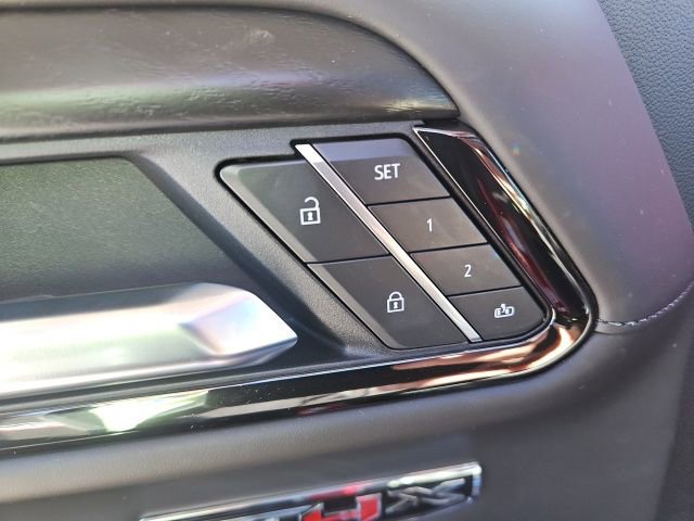 New 2026 GMC Sierra 1500 AT4X w/ LPO, Black Badging Package image 23