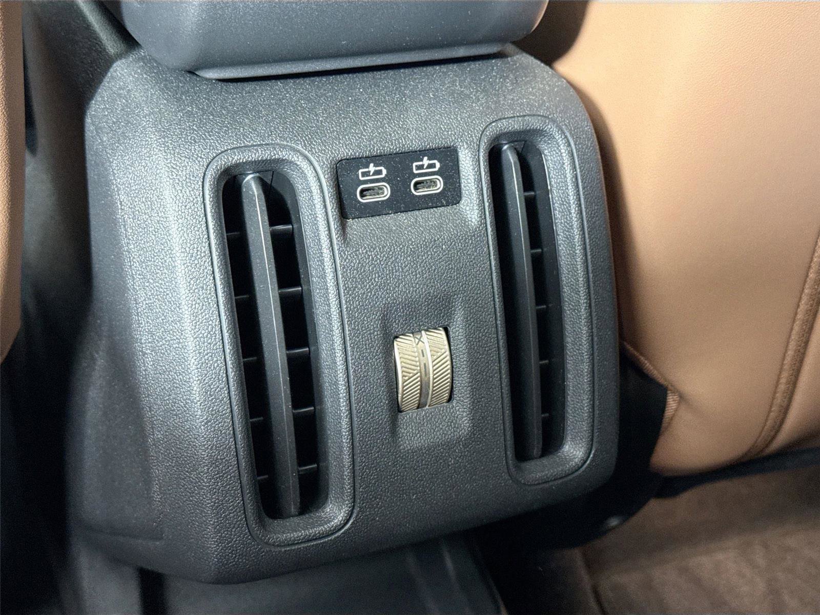 Used 2025 MINI Cooper Countryman S w/ Comfort Package Max image 39