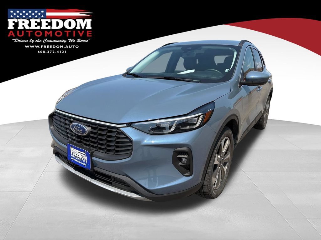 Used 2025 Ford Escape Platinum