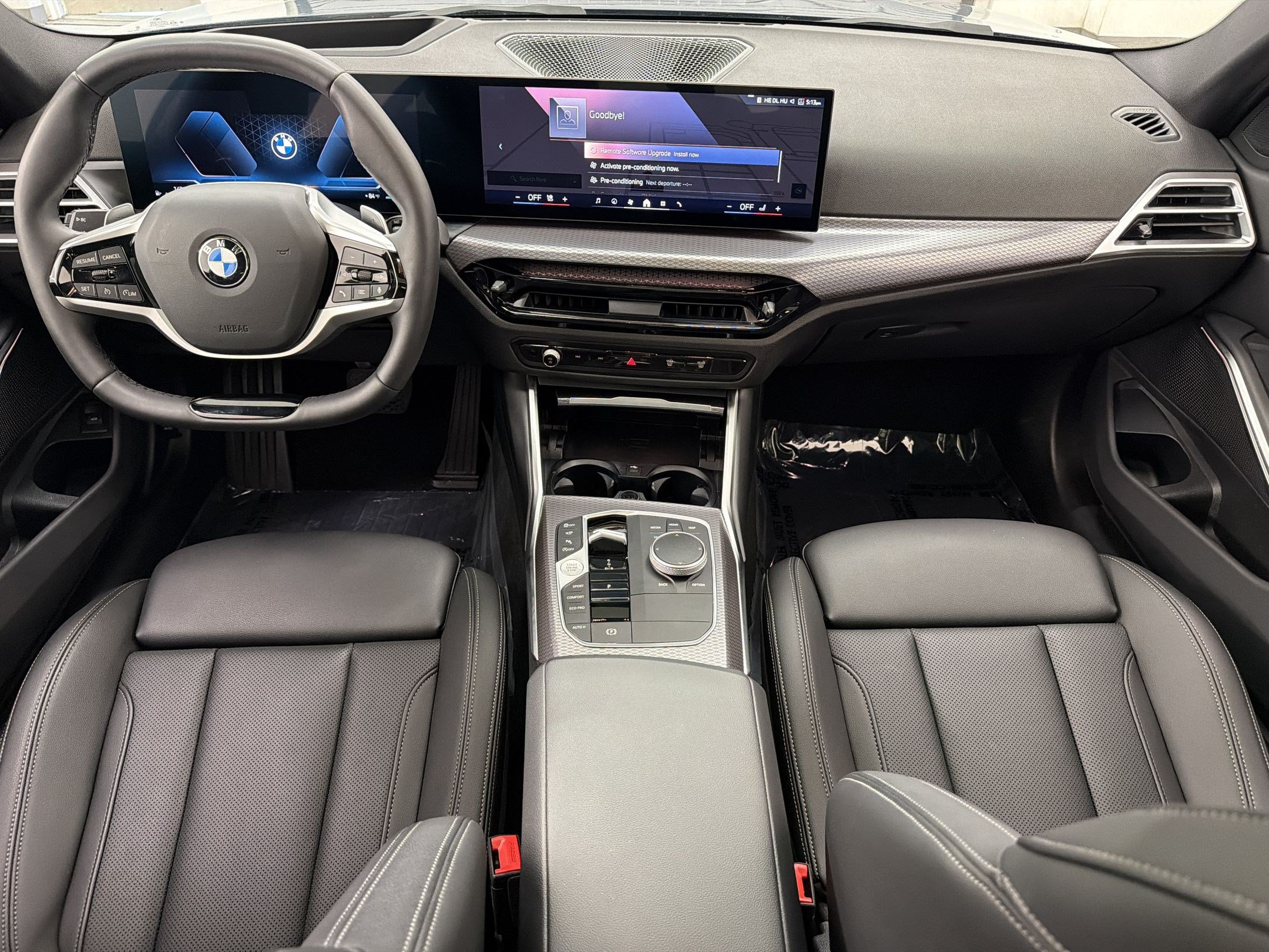 Certified 2025 BMW 330i Sedan RWD image 15
