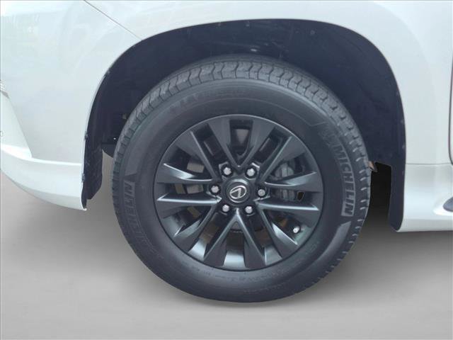 Used 2023 Lexus GX 460 Premium w/ Premium Package AWD/4WD image 22