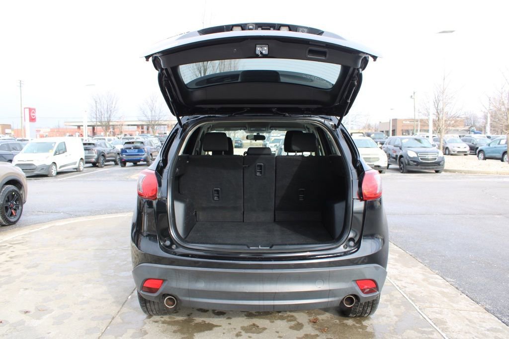 Used 2016 MAZDA CX-5 Touring image 10
