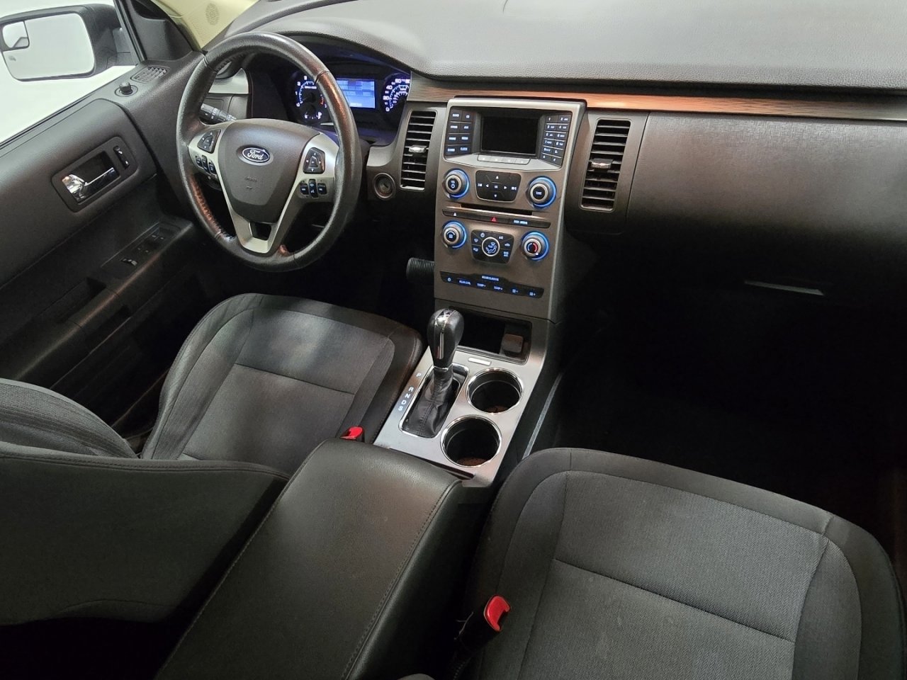 Used 2019 Ford Flex SE image 18