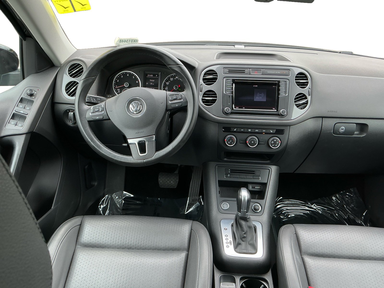 Used 2017 Volkswagen Tiguan S FWD image 14