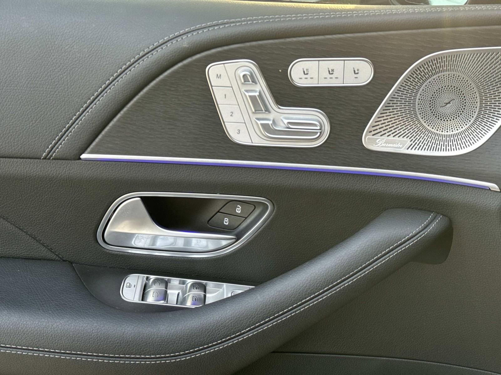 Used 2025 Mercedes-Benz GLS 450 4MATIC image 21