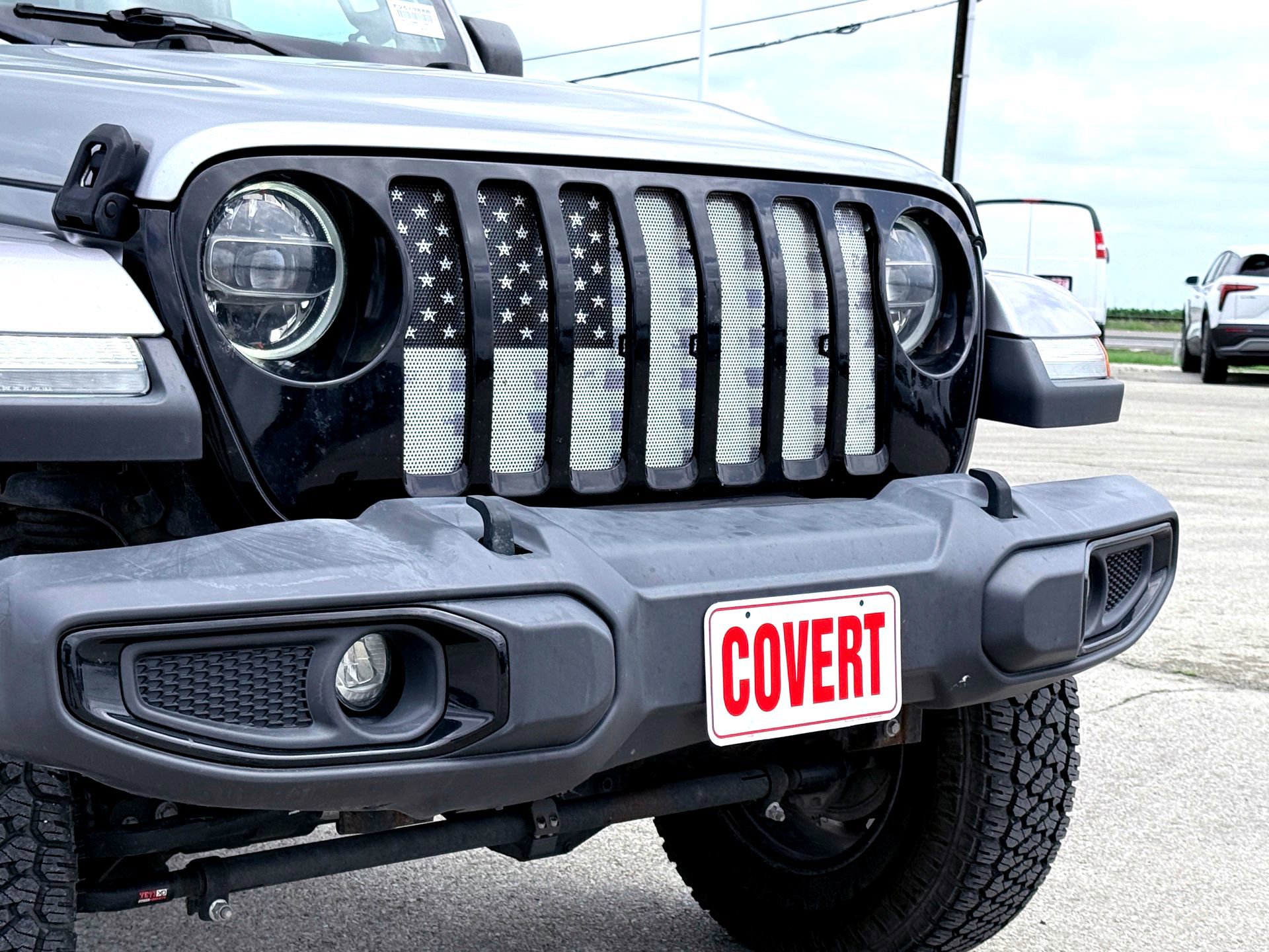 Used 2021 Jeep Gladiator Willys AWD/4WD image 9