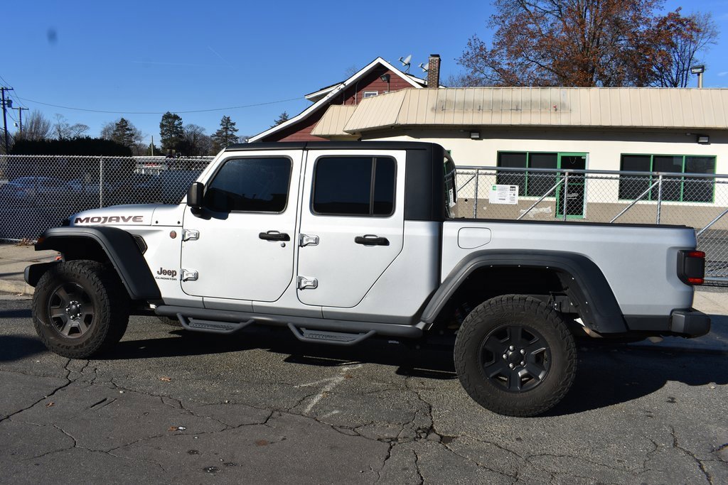 Used 2022 Jeep Gladiator Mojave w/ LED Lighting Group image 9