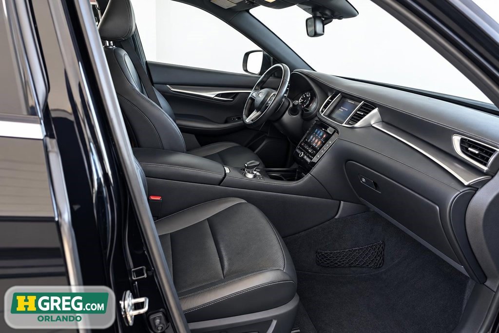 Used 2023 INFINITI QX55 Luxe w/ Cargo Package AWD/4WD image 11