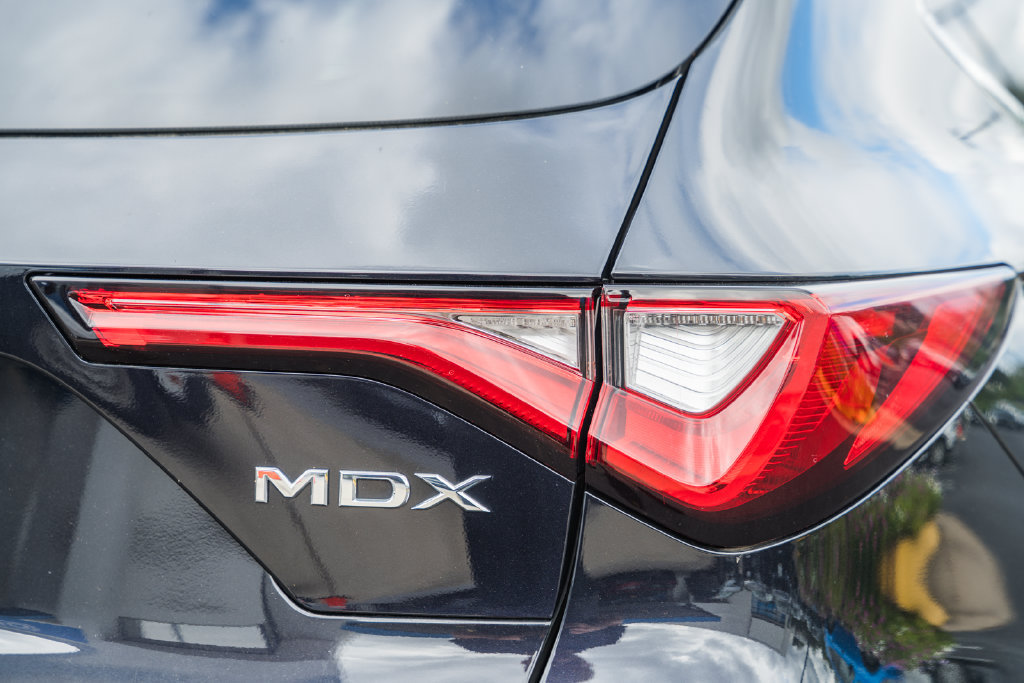 Used 2022 Acura MDX w/ Advance Package AWD/4WD image 6