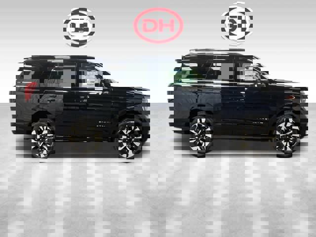 New 2025 Ford Expedition Platinum w/ Platinum Ultimate Package image 2