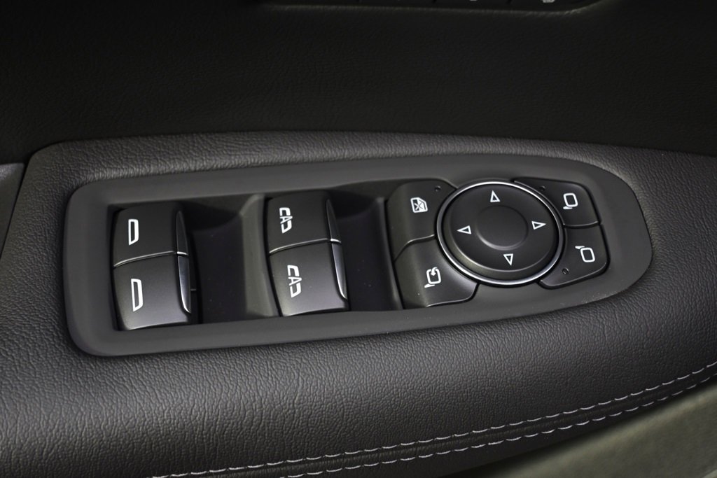 New 2025 Cadillac XT5 Sportv w/ LPO, Red Accent Package image 23